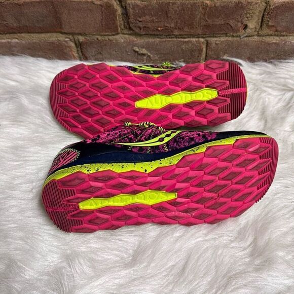 Saucony Nomad TR Women Size 10 Trail Running Shoe Pink-Black-yellow - Picture 6 of 8